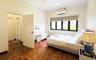 Damansara Heights Luxury Villa with Pool
