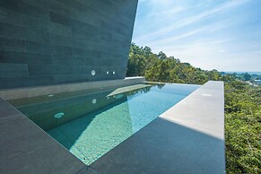 Pool Villa Gym & Ocean Views V111