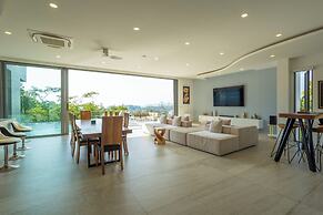 Pool Villa Gym & Ocean Views V111