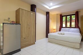 Thai-Style Villa with Charm V114