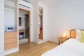 Laguna Beachside residences apartamens