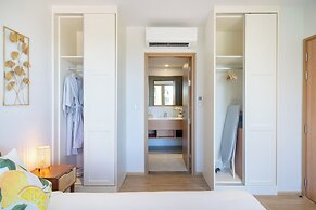 Laguna Beachside residences apartamens