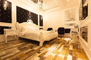 Love Home Theme Concept Hotel