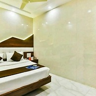 Hotel Palace Residency