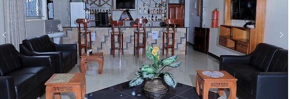 Primland Hotel Buyala