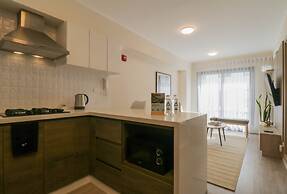 w Stylish 1BR w Balcony in Trendy Barranco