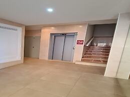 Modern Apartment by Poniente Beach
