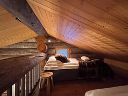 Sielikkö Aurora Log Villas
