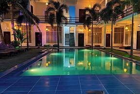 White Pearl Resort