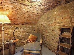Raven Lane Retreat