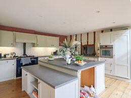 Headland Barn