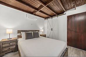 Pool Villa Pet-friendly Near Beach
