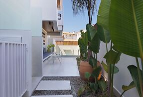 Palm Boutique Suites