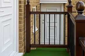 House - Sleeps 7 - Pet Friendly - Garden - Parking