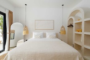 Villa Romance