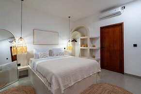 Villa Romance