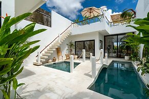 Villa Romance