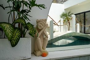 Villa Romance