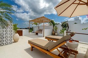 Villa Romance