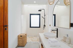 Villa Romance