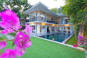 Luxe Villa Sea View Jacuzzi Pool V179
