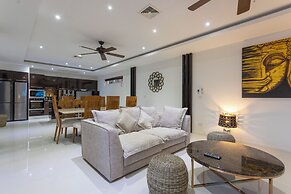 Luxe Villa Sea View Jacuzzi Pool V179