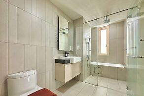Afiniti Residences Medini by Stayrene