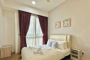 Afiniti Residences Medini by Stayrene