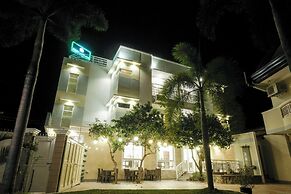 Ambien's Place Residential Hotel