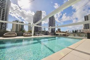 Beaches Broadbeach 906