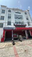 The Divine Cloud Inn