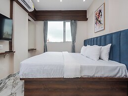 HOTEL GOLDEN DAWN