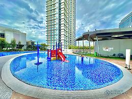 Encorp Marina Puteri Harbour by Stayrene