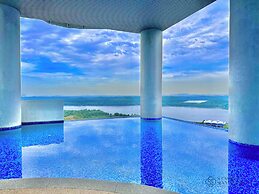 Encorp Marina Puteri Harbour by Stayrene