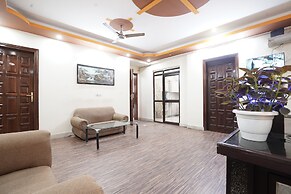 Hotel Raj Mahal