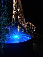 Hôtel Interlaken Lounge Bar & SPA