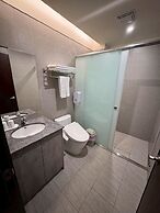 Chuanfu Shimen Hotel
