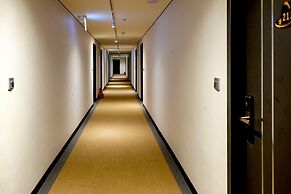 Chuanfu Shimen Hotel