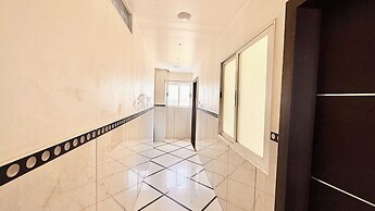 Hotel Dwarkadhish -near Station & Temple