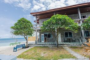 Charung by The Sea