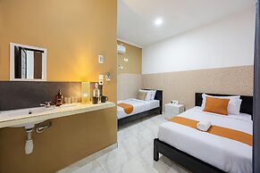 Cove Padonan Inn