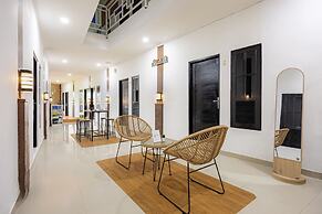 Cove Padonan Inn