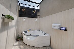 Cove La Maison