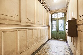 Charming AC Studio Center of Paris