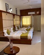 New Crown Plaza