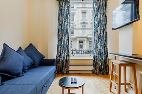 Comfy Apartments in Queensway