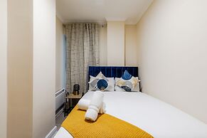 Comfy Apartments in Queensway