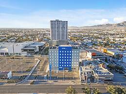 One Ciudad Juarez Alameda Iglesias