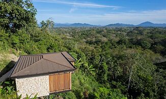 Chic 1BR Escape Breathtaking Balcony Views