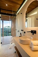 Chic 1BR Escape Breathtaking Balcony Views